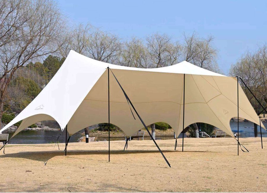 Stretch tent at an outdoor event
